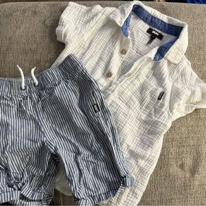 DKNY White and Blue Textured Shirt